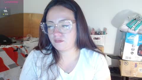 Snapshot of misslady__eva chatting on January 17, 1:24 pm eva online show from January 17, 1:24 pm