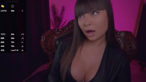 LUXXANDRA online show from October 27, 6:46 am