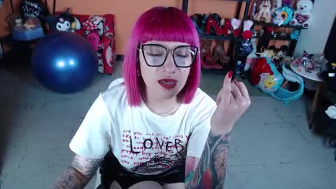 Miss Mia online show from January 13, 9:22 pm