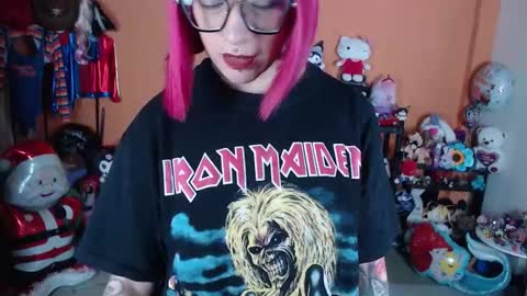 Miss Mia online show from December 15, 9:44 pm