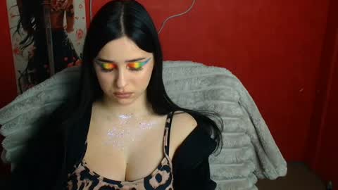 Mia online show from March 23, 12:32 pm