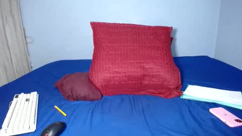 mimmi online show from September 20, 7:44 am