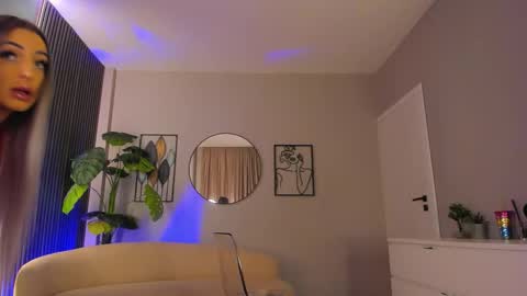 Miss Obsidian online show from February 8, 9:29 pm