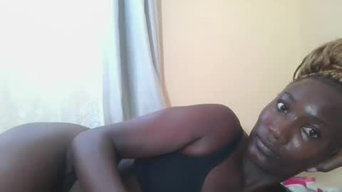 Snapshot of missprettygal chatting on March 7, 10:56 am pretty gal online show from March 7, 10:56 am