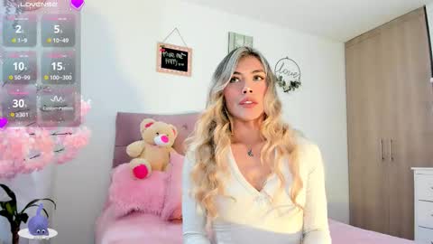 Snapshot of misssofiia_7 chatting on October 1, 5:39 am ... Independent model online show from October 1, 5:39 am