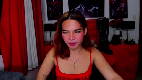 misstrishontop online show from March 9, 6:06 am