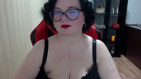 MissTruble online show from February 11, 10:14 am