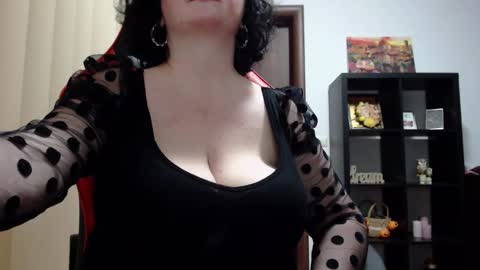 MissTruble online show from November 27, 12:02 pm