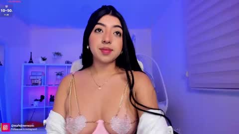 Snapshot of missvancouver_ chatting on October 17, 1:15 pm Mafe Jimenez online show from October 17, 1:15 pm