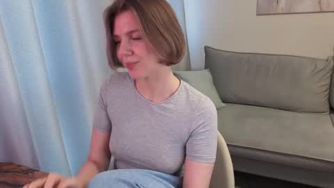 Polly online show from May 1, 2:33 pm
