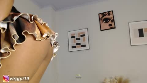 Snapshot of missvirggii chatting on September 23, 11:00 pm missvirggii online show from September 23, 11:00 pm