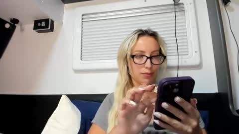 Missy matrix online show from March 3, 10:33 am