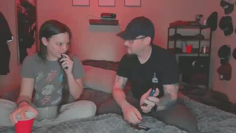 missy_may01 online show from June 2, 2:02 am