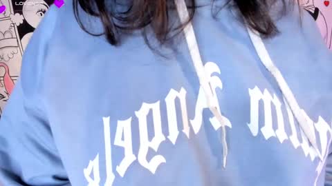 Missy online show from March 5, 7:49 pm