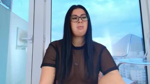 missyscarlet online show from April 16, 4:34 am