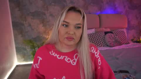 missyymarty online show from February 19, 8:24 am