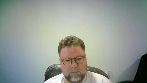 Mr. Happy online show from September 11, 7:09 am