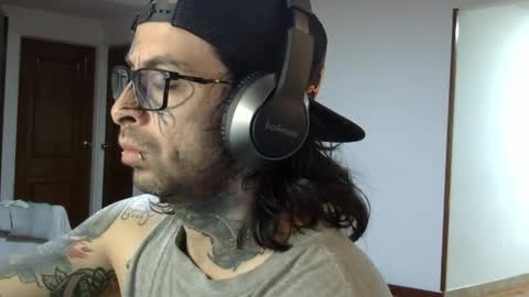     online show from May 26, 12:39 am