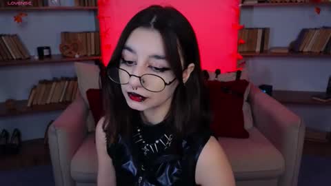 Snapshot of mistress__marcelline chatting on September 24, 9:38 am Marcelline online show from September 24, 9:38 am