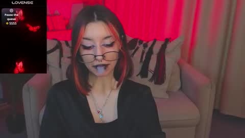 Marcelline online show from March 15, 9:45 am