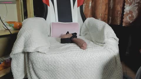 Snapshot of mistress_adel chatting on October 6, 2:29 am mistress_adel online show from October 6, 2:29 am