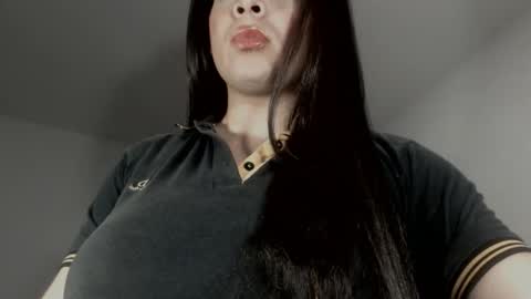 ALICE MADANE online show from October 4, 5:49 am