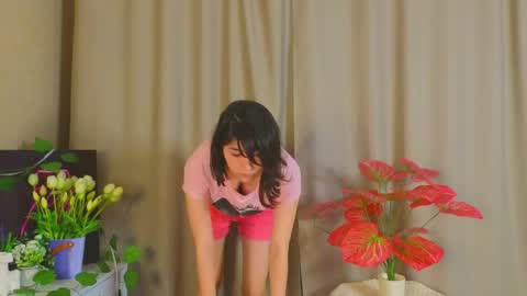 Eva online show from May 17, 8:18 pm