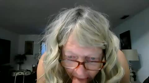 mistygoodslut online show from July 7, 12:31 pm