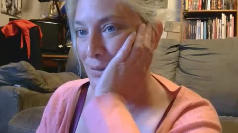 Misty Mountains online show from June 2, 3:41 am