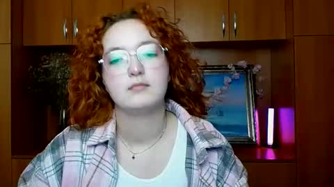 Aria online show from March 13, 1:58 pm