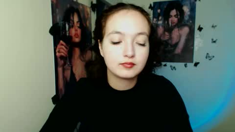 Aria online show from November 17, 7:11 am