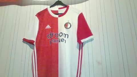 mitta93 online show from October 12, 10:44 pm