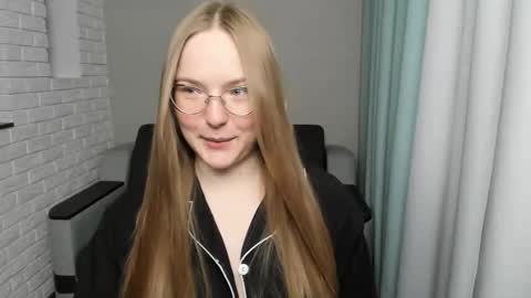 Miya online show from January 19, 10:17 am