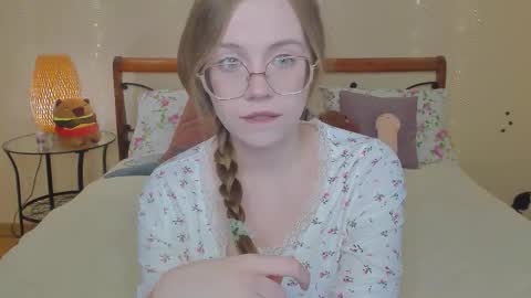 Miya online show from March 6, 1:37 am