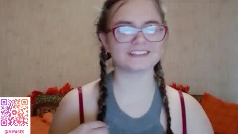 Milana online show from December 16, 7:48 am