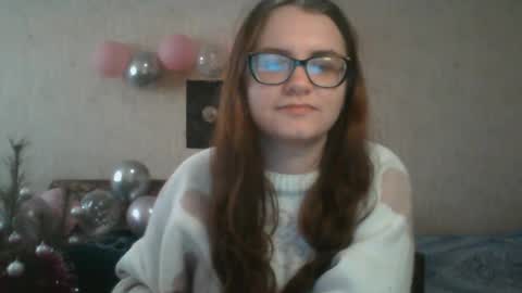 Snapshot of miyabe chatting on February 16, 10:10 am Milana online show from February 16, 10:10 am