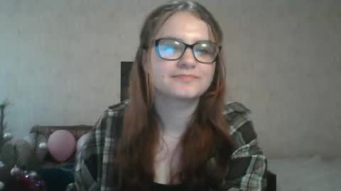 Snapshot of miyabe chatting on March 8, 11:27 am Milana online show from March 8, 11:27 am