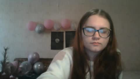 Snapshot of miyabe chatting on February 23, 10:17 am Milana online show from February 23, 10:17 am