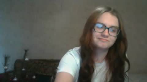 Snapshot of miyabe chatting on February 11, 1:30 pm Milana online show from February 11, 1:30 pm