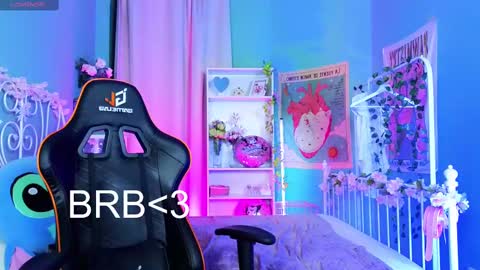 Snapshot of mizukinoyoru chatting on February 26, 3:25 am Mizuki online show from February 26, 3:25 am