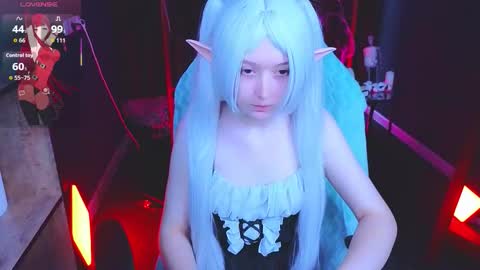 Snapshot of mizukinoyoru chatting on October 31, 10:48 am Mizuki online show from October 31, 10:48 am