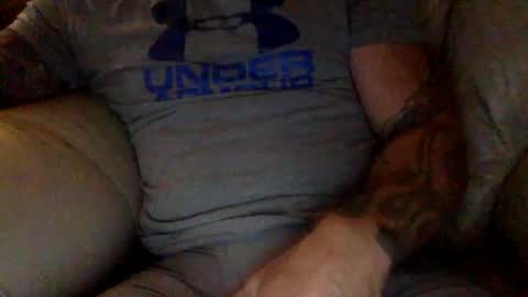 Snapshot of mjg175 chatting on October 22, 5:14 pm SexyRed online show from October 22, 5:14 pm