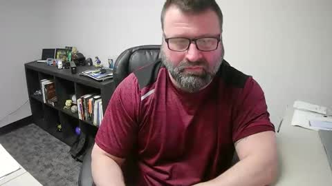 MLangworthy online show from April 27, 3:42 pm