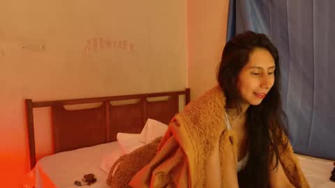 MoonLipson online show from April 14, 12:36 am