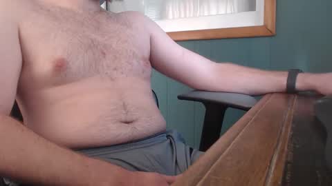 Snapshot of mmnthehooper chatting on October 29, 6:09 pm mmnthehooper online show from October 29, 6:09 pm