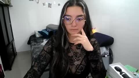 Snapshot of mocca_117 chatting on September 15, 1:01 pm Sam online show from September 15, 1:01 pm