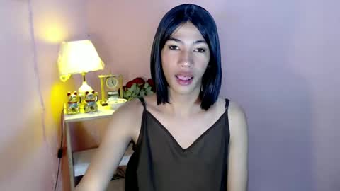 Mocha Locca  online show from February 4, 9:41 pm