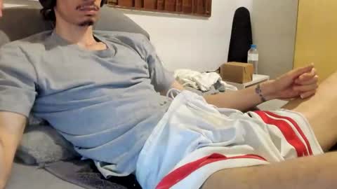 DigBreed online show from March 16, 2:15 am