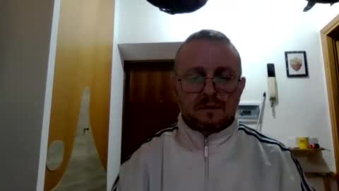 modesto1969 online show from December 1, 10:08 pm