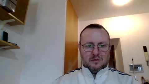 Snapshot of modesto1969 chatting on January 12, 10:34 am modesto1969 online show from January 12, 10:34 am